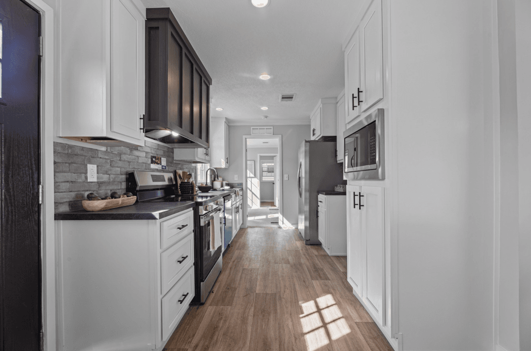 Helix 16763n interior home features