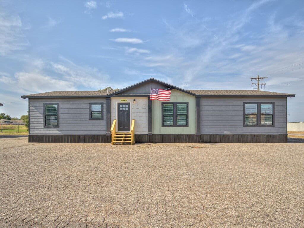 Atmos 28603n elevation and exterior home features