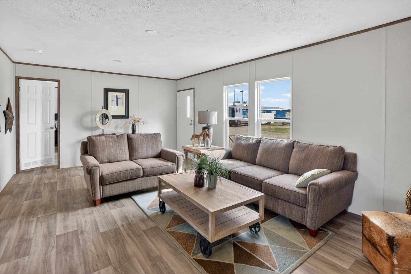 Jasper 28564a interior home features