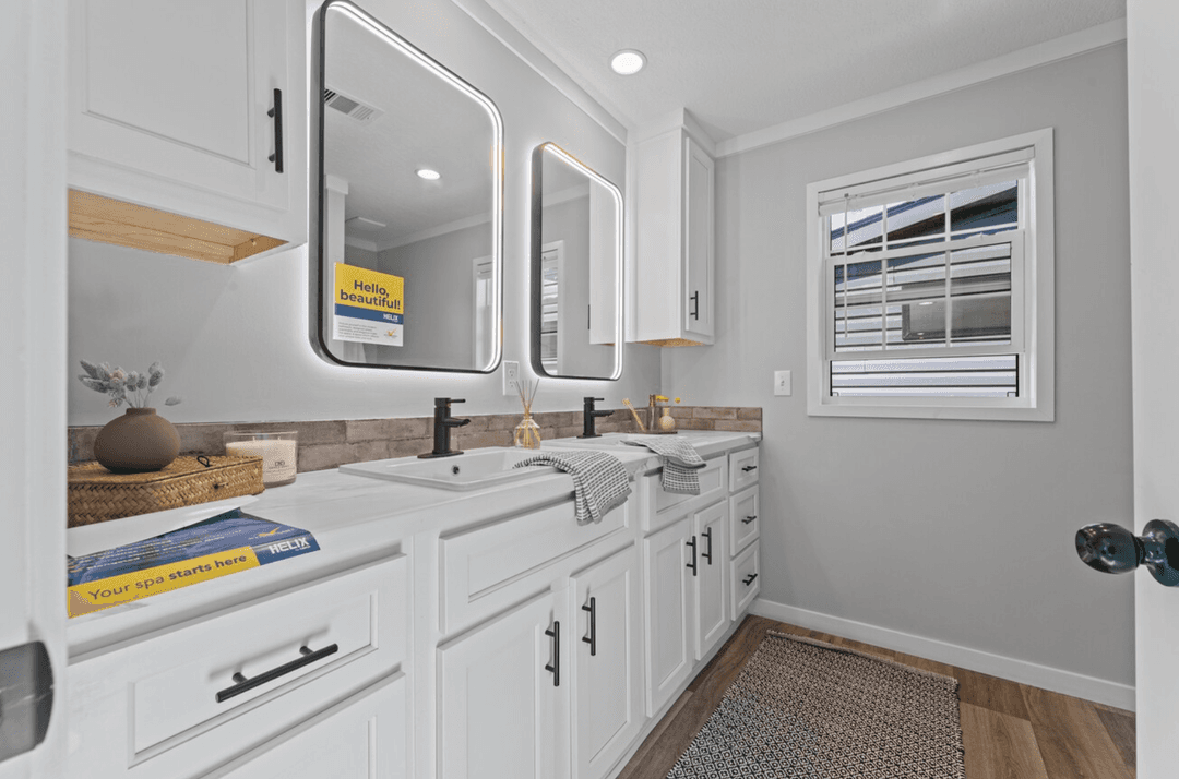 Helix 16763n bathroom home features