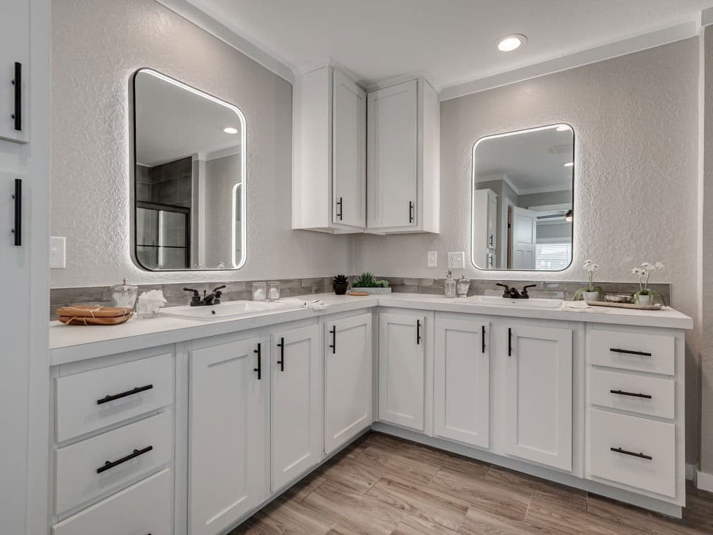 Atmos 28603n bathroom home features