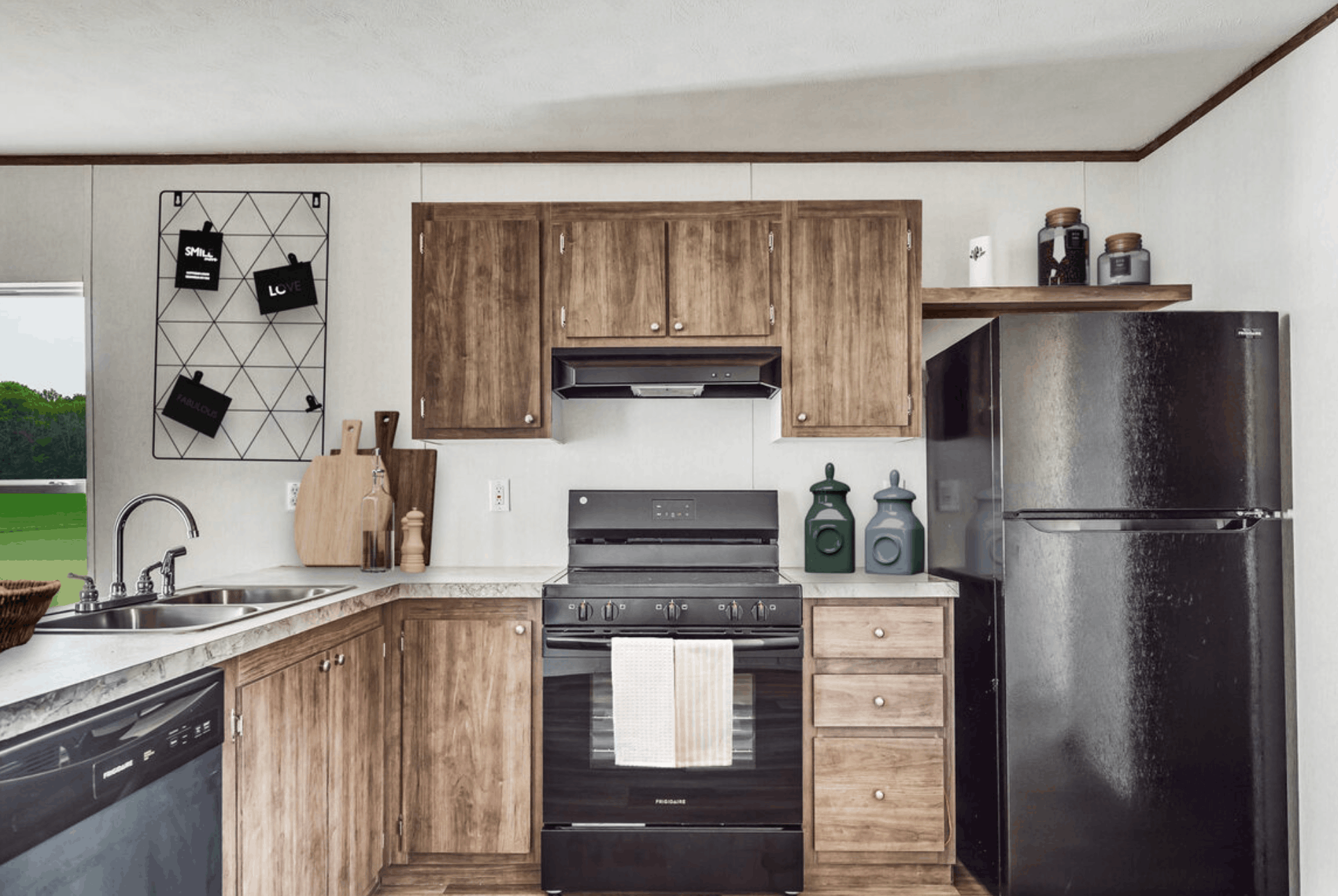 Jade 14663b kitchen home features