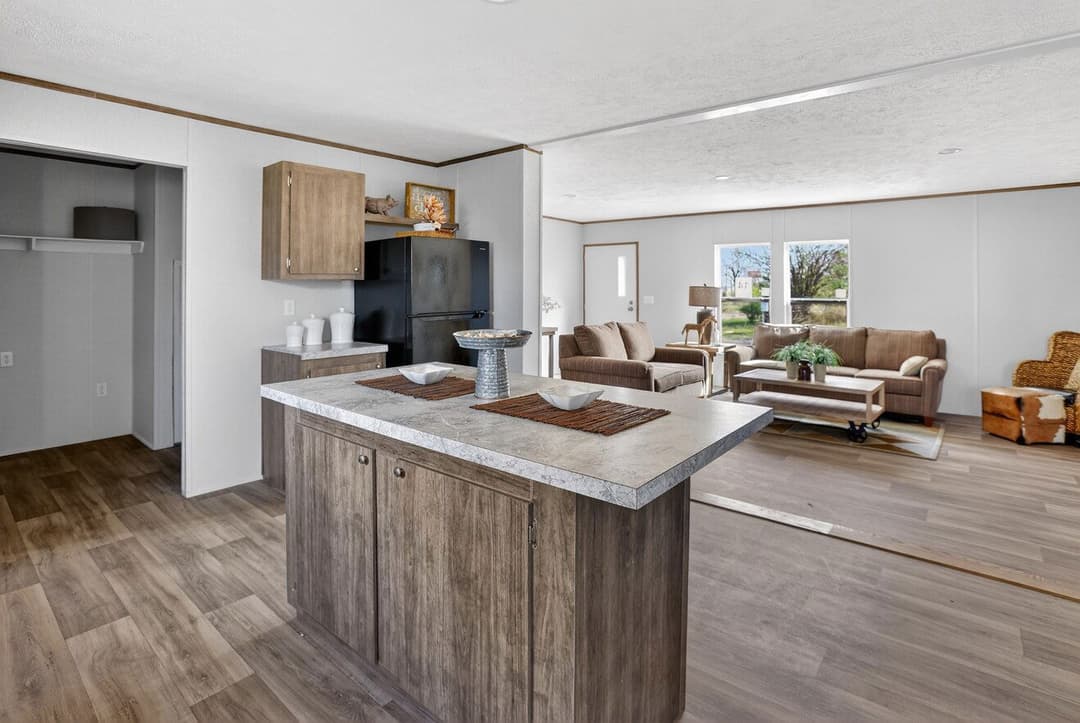 Jasper 28564a interior home features